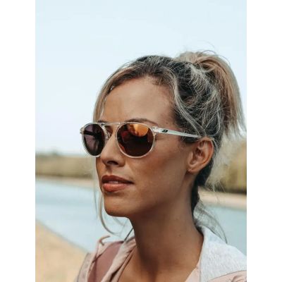4. Okulary Julbo Meta - przezroczysty błyszczący Crystal / ciemny niebieski| Polarized 3+