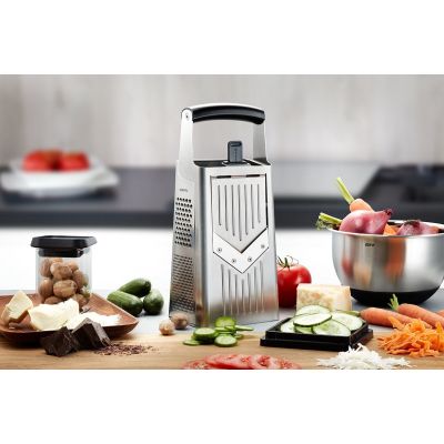 4. GEFU 10761 ręczna tarka / spiralizer Tarka z pojemnikiem Czarny, Srebrny