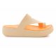 11. Japonki Crocs Getaway Platform Toe Loop W 210834-78Z