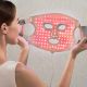 3. Nanoleaf LED Therapy Mask - maska do terapii światłem LED