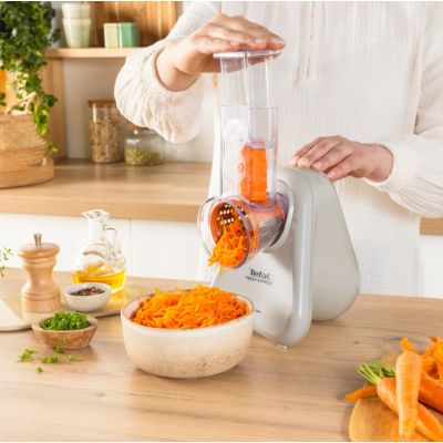 13. Szatkownica TEFAL Fresh Express DN853BE0