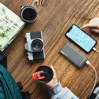 11. Powerbank Wozinsky K65+ 65W 30000mAh 2x USB-C, 1x USB-A 65W - szary