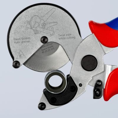 41. KNIPEX OBCINAK DO RUR KOMPOZYTOWYCH I PLASTIKOWYCH