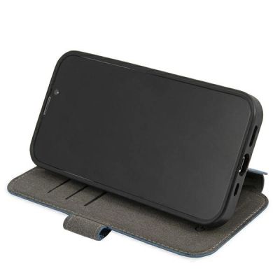 6. Etui Guess 4G Stripe na iPhone 13 mini - niebieskie