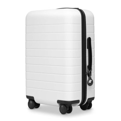 5. Etui Tech-Protect Rough Chain na Apple AirTag z zawieszką - czarne