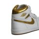 7. Buty sportowe damskie WMNS Air Jordan 1 Retro High OG  - FD2596-107