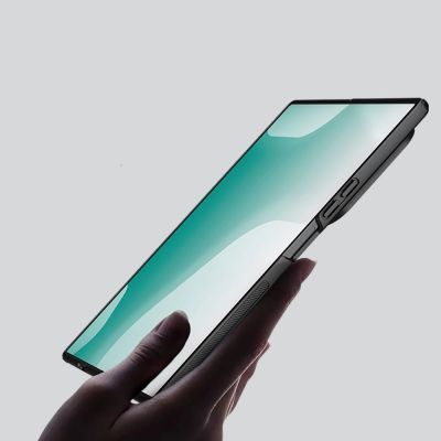 14. Etui Nillkin Super Frosted Shield Fold Magnetic na Samsung Galaxy Z Fold 7 kompatybilne z MagSafe z miejscem na S Pen - czarne