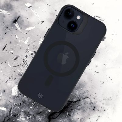 9. Etui 3mk Smoke MagCase z MagSafe na iPhone 13 / 14 - półprzezroczyste