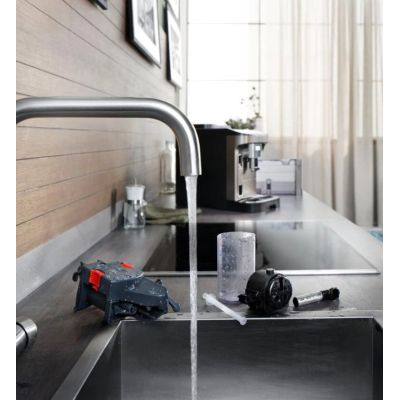 10. Ekspres ciśnieniowy DeLonghi ECAM 290.81.TB