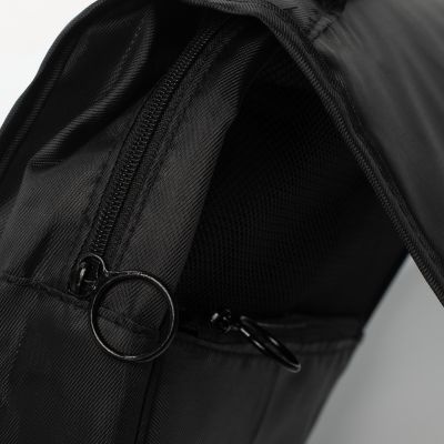 4. Kosmetyczka COSMIBAG