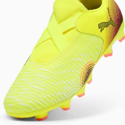 4. Buty piłkarskie Puma Future 8 Match LL FG/AG Jr 108285-03