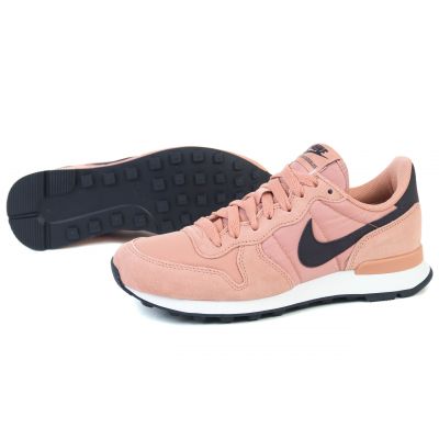 WMNS INTERNATIONALIST