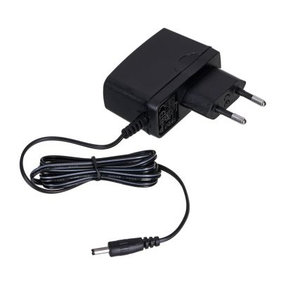 4. Switch TP-LINK TL-LS1008 Ilosc 8 portów RJ45 10/100 Mb/s (automatyczna negocjacja szybkości połączeń, automatyczne krosowanie Auto MDI/MDIX)