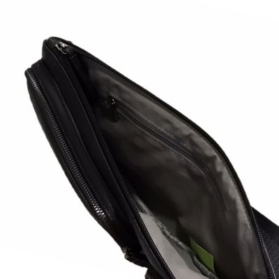 4. Męska torba saszetka na ramię Aeronautica Militare Sling Bag Czarna - AM-8483