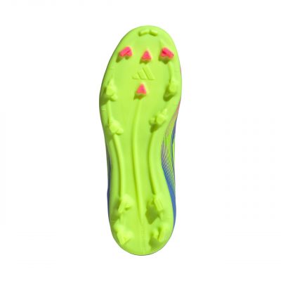 6. Buty piłkarskie adidas F50 League FG/MG Jr IE3746