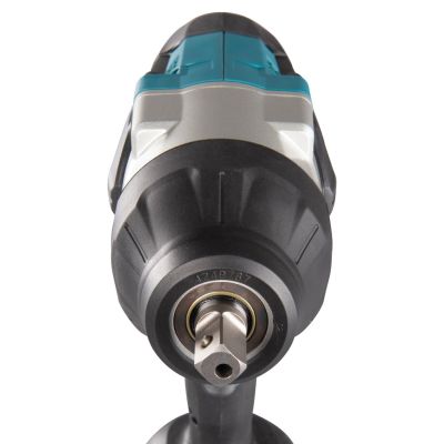13. Klucz udarowy MAKITA DTW1004Z 18V 1050Nm 1/2"