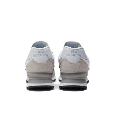 6. Buty New Balance M ML574EVW