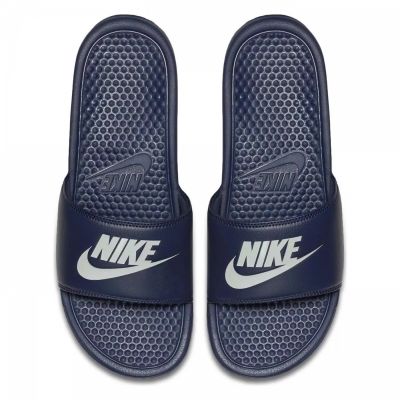 Uniwersalne klapki męskie Nike w kolorze granatowym, skóra syntetyczna, materiał tekstylny i pianka Phylon