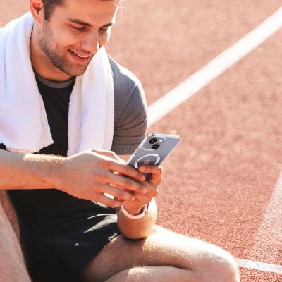 10. Dux Ducis Clin magnetyczne etui do iPhone 14 Plus kompatybilne z MagSafe przezroczysty