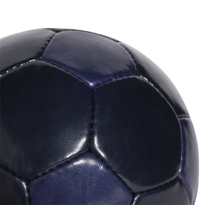 3. Piłka adidas Juventus Turyn Club Trefoil IX4028