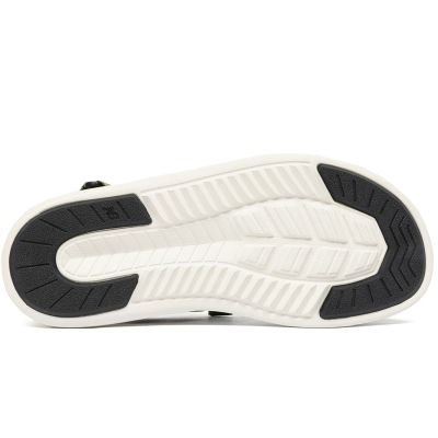8. Sandały New Balance M SMA600B2