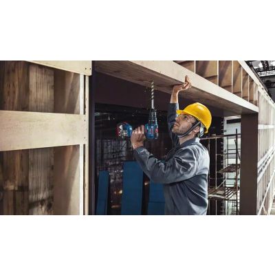 2. Bosch GSB 18V-50 1800 RPM Zamek centralny 1,1 kg Zielony