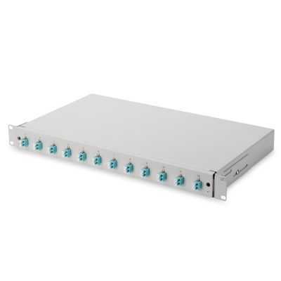 4. Panel krosowy FO z wyposażeniem 19'' 1U, 12x LC dx, OM3, pigtaile, adaptery, tacki, wysuwany, szary
