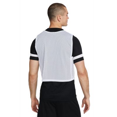 3. Znacznik treningowy Nike Park 20 DV7425-100