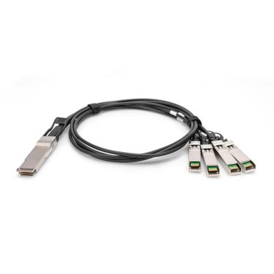 3. Digitus Kabel bezpośrednio podłączany 40G QSFP+ do 4 x SFP+ 1 m