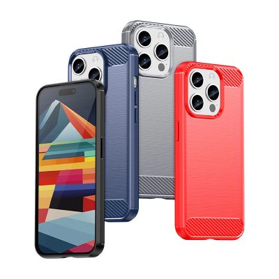5. Elastyczne etui wzór karbon do iPhone 15 Pro Carbon Case - czarne