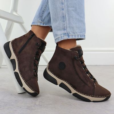 5. Botki damskie zamszowe brązowe Rieker 45912-25