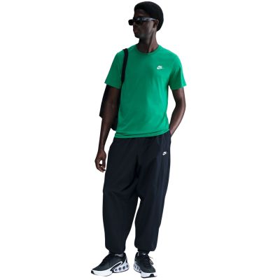 14. Koszulka męska Nike Club Tee zielona AR4997 324