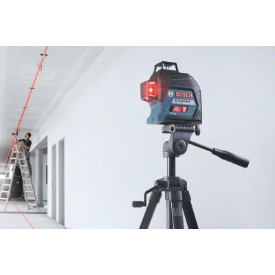 4. Bosch GLL 3-80 Professional Niwelator liniowy 30 m 630 - 650 nm (< 10 mW)