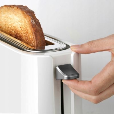 3. Toster Black+Decker BXTO1001E (1000W)