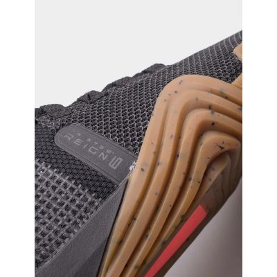 5. Buty Under Armour TriBase Reign 6 M 3027341-001