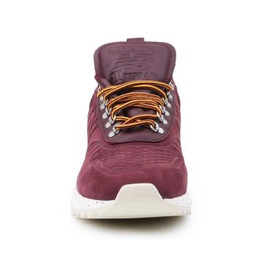 8. Buty lifestylowe New Balance TBATRC