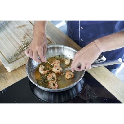 6. ZWILLING Pro Patelnia uniwersalna Okrągły
