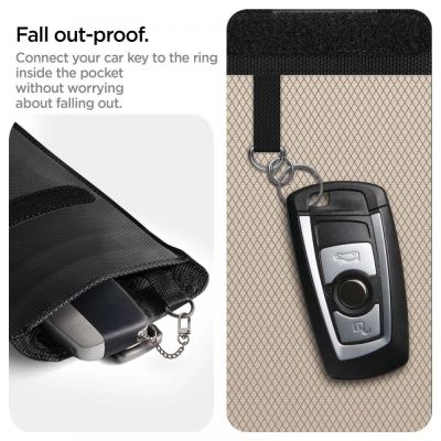 9. Antykradzieżowe etui Spigen Pouch Keyless RFID Signal Blocker - czarne