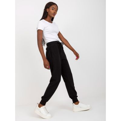2. Czarne dresowe spodnie basic z kieszeniami   (B-005.11X)