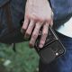 7. Pancerne etui z podstawką i osłoną aparatu do iPhone 15 Plus Hybrid Armor Camshield - czarne