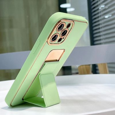 16. New Kickstand Case etui do iPhone 13 Pro Max z podstawką zielony