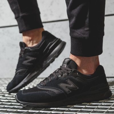 7. Buty New Balance M CM997HCI