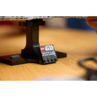 10. LEGO Star Wars 75441 Venator