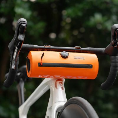 4. Torba rowerowa Rockbros AS-143 ROAD TO SKY na kierownicę wodoodporna 2 l - pomarańczowa