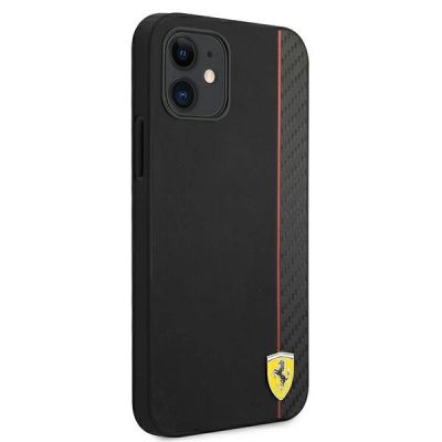 4. Etui Ferrari On Track Carbon Stripe na iPhone 12 mini - czarne