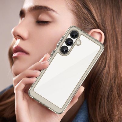 5. Etui silikonowe Outer Space Case z żelową ramką do Samsung Galaxy S25 - przezroczysto-czarne