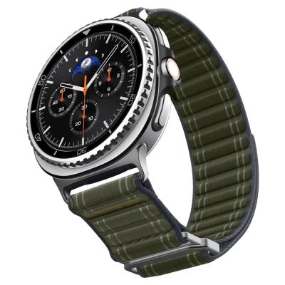 5. Pasek Spigen WBF0 na Samsung Galaxy Watch 40 / 44 / 46 mm - zielony