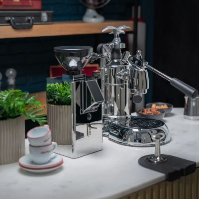 11. La Pavoni Ekspres do kawy Dźwignia ręczna Milano srebrny