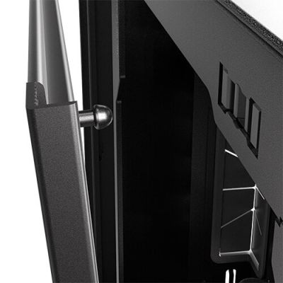 21. Obudowa Antec C8 Full Tower Black