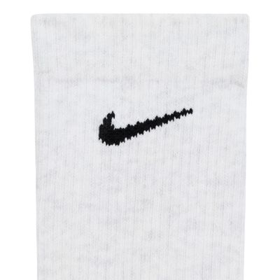 8. Skarpety Nike Everyday Elevated 6 par szare, kremowe HQ8021 904